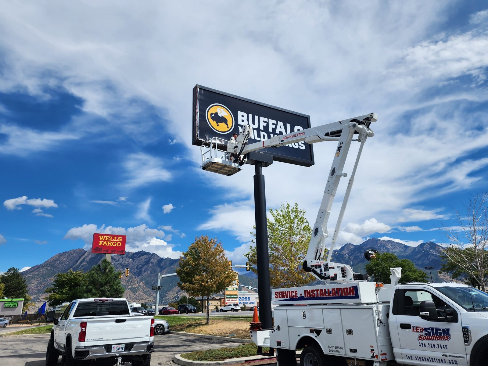 Buffalo wild wings billboard